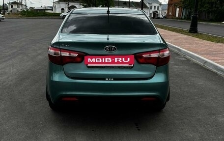 KIA Rio III рестайлинг, 2011 год, 695 000 рублей, 6 фотография