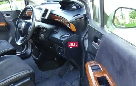 Honda Freed I, 2014 год, 1 390 000 рублей, 13 фотография