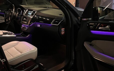 Mercedes-Benz GL-Класс, 2013 год, 3 150 000 рублей, 29 фотография