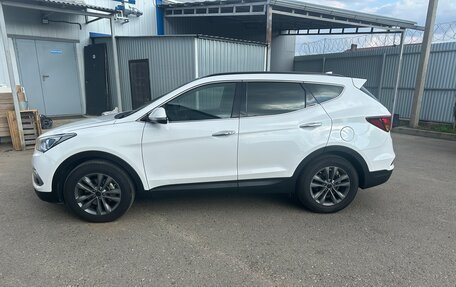 Hyundai Santa Fe III рестайлинг, 2016 год, 2 200 000 рублей, 2 фотография