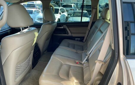 Toyota Land Cruiser 200, 2011 год, 2 950 000 рублей, 5 фотография