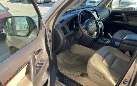Toyota Land Cruiser 200, 2011 год, 2 950 000 рублей, 3 фотография
