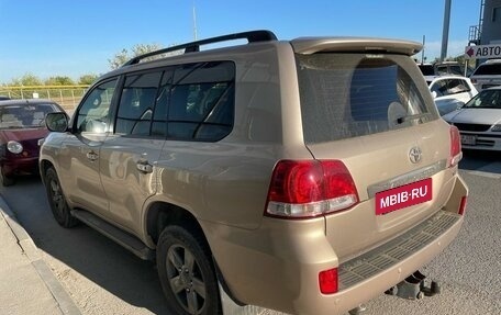 Toyota Land Cruiser 200, 2011 год, 2 950 000 рублей, 7 фотография