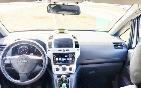 Opel Zafira B, 2011 год, 720 000 рублей, 7 фотография