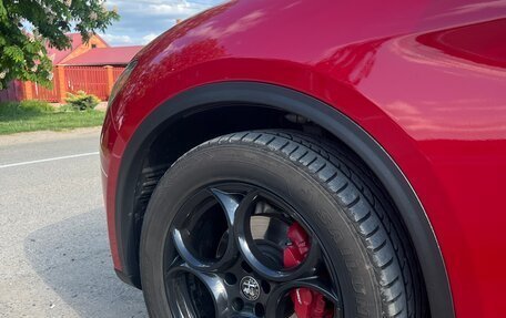 Alfa Romeo Stelvio, 2018 год, 2 850 000 рублей, 3 фотография