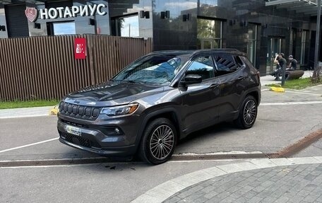 Jeep Compass II, 2022 год, 3 450 000 рублей, 3 фотография