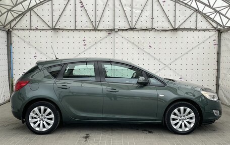 Opel Astra J, 2011 год, 895 000 рублей, 9 фотография