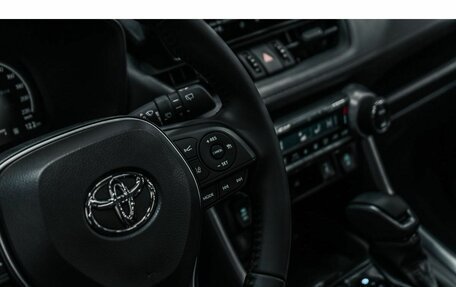 Toyota RAV4, 2025 год, 4 880 000 рублей, 23 фотография