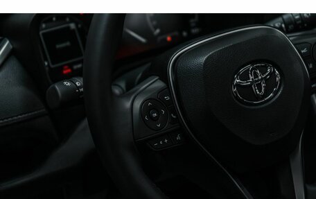 Toyota RAV4, 2025 год, 4 880 000 рублей, 27 фотография