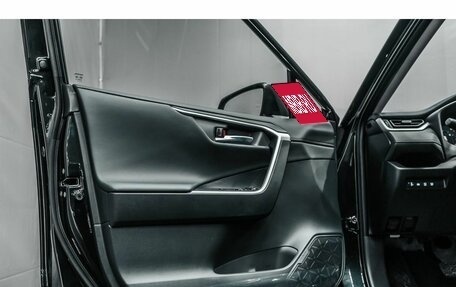 Toyota RAV4, 2025 год, 4 880 000 рублей, 21 фотография