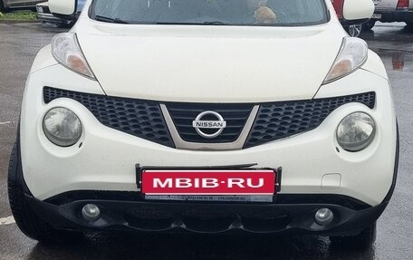 Nissan Juke II, 2011 год, 840 000 рублей, 1 фотография