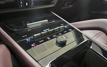 Porsche Cayenne III, 2024 год, 17 899 000 рублей, 21 фотография