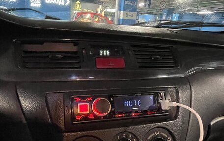 Mitsubishi Lancer IX, 2004 год, 270 000 рублей, 17 фотография