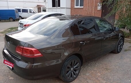 Volkswagen Passat B7, 2012 год, 1 050 000 рублей, 13 фотография
