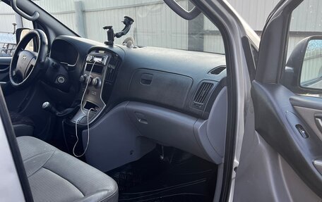 Hyundai Grand Starex Grand Starex I рестайлинг 2, 2008 год, 730 000 рублей, 10 фотография