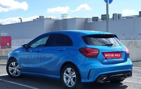 Mercedes-Benz A-Класс, 2015 год, 1 249 000 рублей, 12 фотография