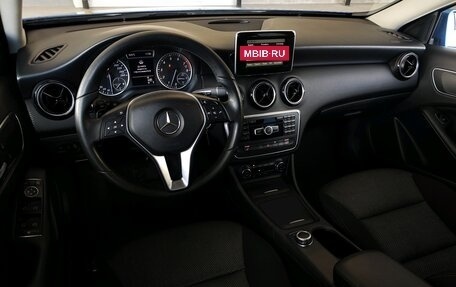 Mercedes-Benz A-Класс, 2015 год, 1 249 000 рублей, 21 фотография