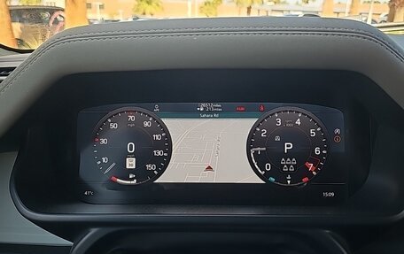 Land Rover Defender II, 2021 год, 6 852 000 рублей, 11 фотография