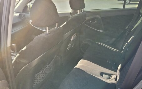 Toyota RAV4, 2006 год, 1 100 000 рублей, 2 фотография