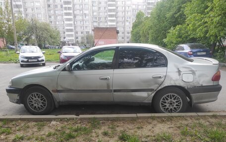 Toyota Avensis III рестайлинг, 2000 год, 450 000 рублей, 4 фотография