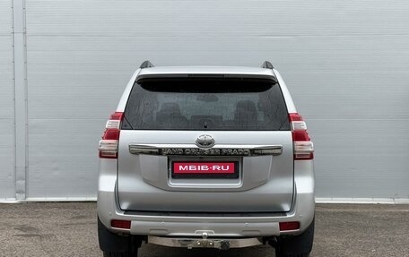 Toyota Land Cruiser Prado 150 рестайлинг 2, 2014 год, 3 585 000 рублей, 4 фотография