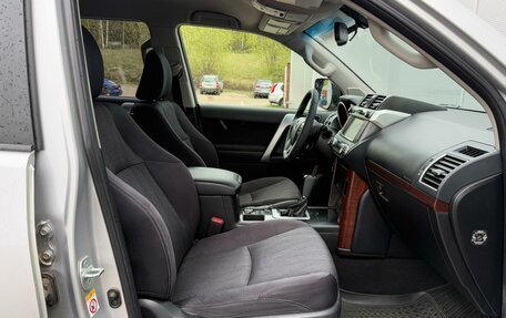 Toyota Land Cruiser Prado 150 рестайлинг 2, 2014 год, 3 585 000 рублей, 8 фотография