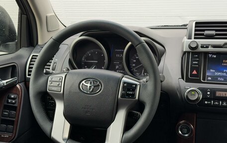 Toyota Land Cruiser Prado 150 рестайлинг 2, 2014 год, 3 585 000 рублей, 15 фотография