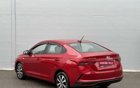 Hyundai Solaris II рестайлинг, 2021 год, 1 685 000 рублей, 2 фотография