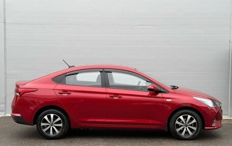 Hyundai Solaris II рестайлинг, 2021 год, 1 685 000 рублей, 5 фотография