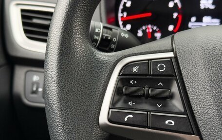 Hyundai Solaris II рестайлинг, 2021 год, 1 685 000 рублей, 16 фотография