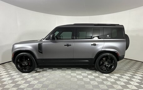 Land Rover Defender II, 2022 год, 7 322 000 рублей, 6 фотография