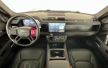 Land Rover Defender II, 2022 год, 7 322 000 рублей, 15 фотография