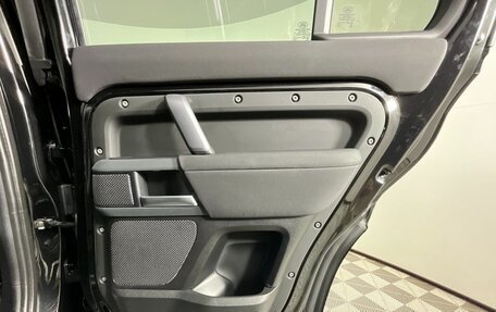 Land Rover Defender II, 2022 год, 7 322 000 рублей, 26 фотография