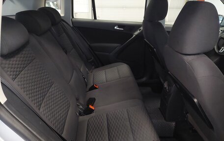 Volkswagen Tiguan I, 2011 год, 995 000 рублей, 17 фотография