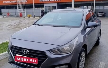 Hyundai Solaris II рестайлинг, 2018 год, 780 000 рублей, 3 фотография