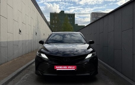 Toyota Camry, 2018 год, 3 250 000 рублей, 4 фотография