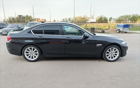 BMW 5 серия, 2011 год, 1 850 000 рублей, 6 фотография