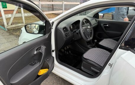 Volkswagen Polo VI (EU Market), 2018 год, 1 200 000 рублей, 6 фотография