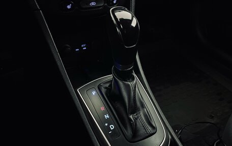 Hyundai Solaris II рестайлинг, 2015 год, 990 000 рублей, 19 фотография