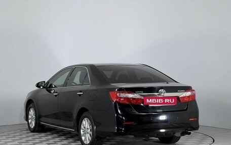 Toyota Camry, 2013 год, 1 825 000 рублей, 7 фотография