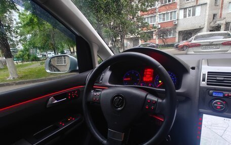 Volkswagen Touran III, 2008 год, 1 000 000 рублей, 11 фотография