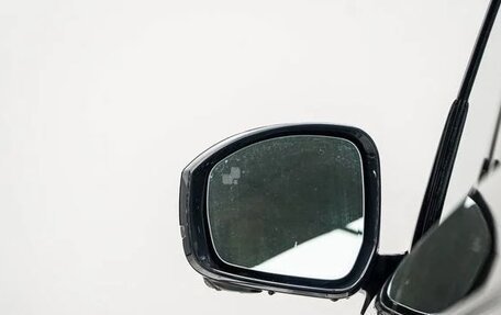 Land Rover Discovery IV, 2022 год, 7 000 000 рублей, 11 фотография