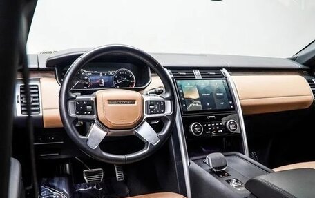 Land Rover Discovery IV, 2022 год, 7 000 000 рублей, 12 фотография