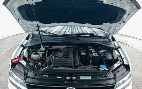 Volkswagen Tiguan II, 2019 год, 2 290 000 рублей, 11 фотография