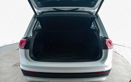 Volkswagen Tiguan II, 2019 год, 2 290 000 рублей, 12 фотография