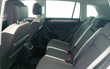 Volkswagen Tiguan II, 2019 год, 2 290 000 рублей, 15 фотография