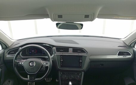 Volkswagen Tiguan II, 2019 год, 2 290 000 рублей, 17 фотография