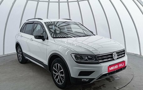 Volkswagen Tiguan II, 2019 год, 2 290 000 рублей, 3 фотография