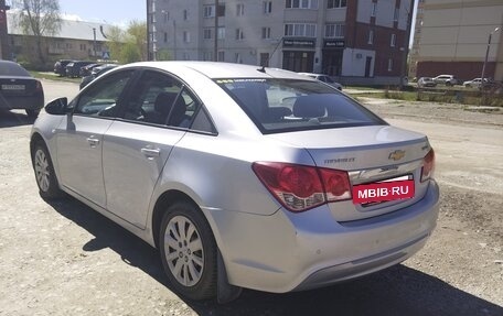 Chevrolet Cruze II, 2013 год, 860 000 рублей, 2 фотография