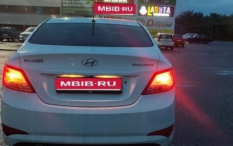 Hyundai Solaris II рестайлинг, 2014 год, 800 000 рублей, 5 фотография
